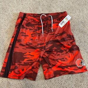 NFL apparel shorts. Cleveland Browns men’s L Large. Camouflage